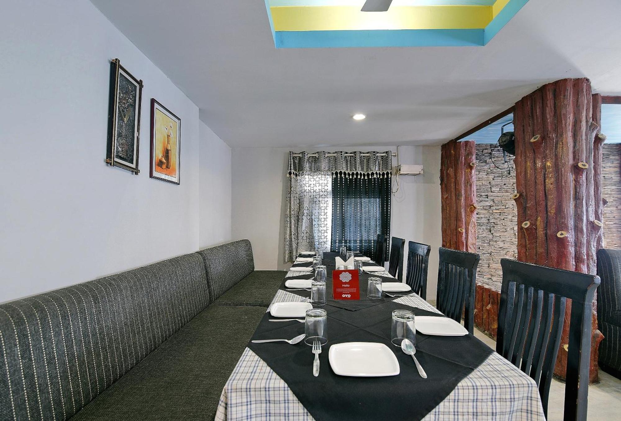 Collection O Diamond And Residences Индаур Экстерьер фото